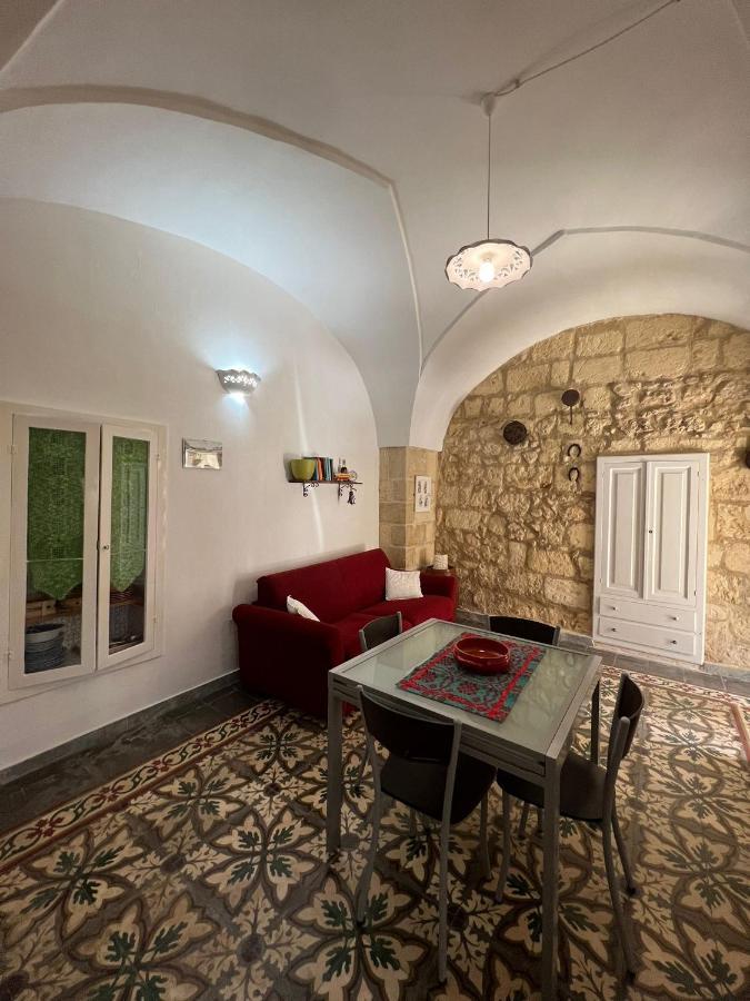 Casa Corte Della Liberta Uggiano La Chiesa Luaran gambar